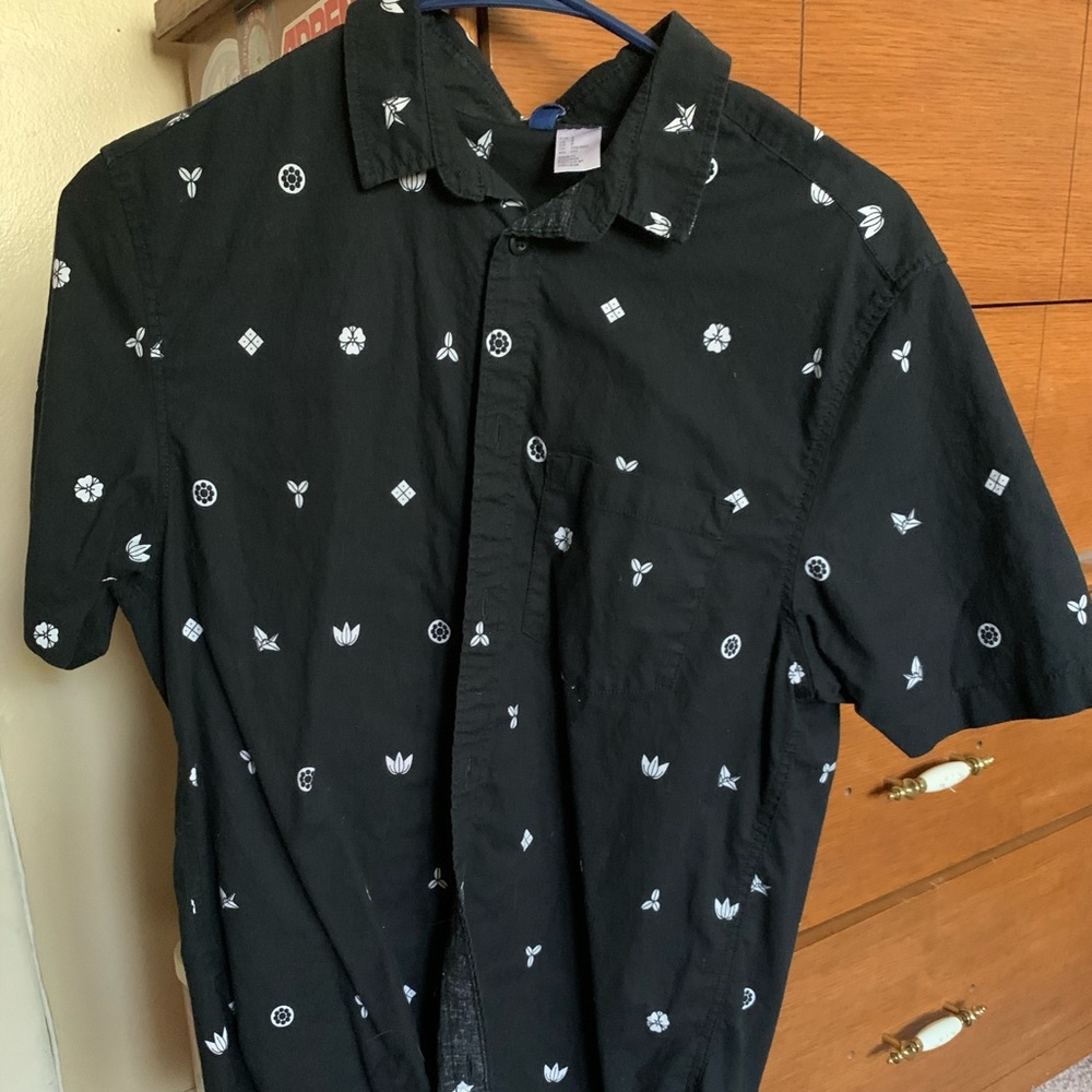 H&M button up